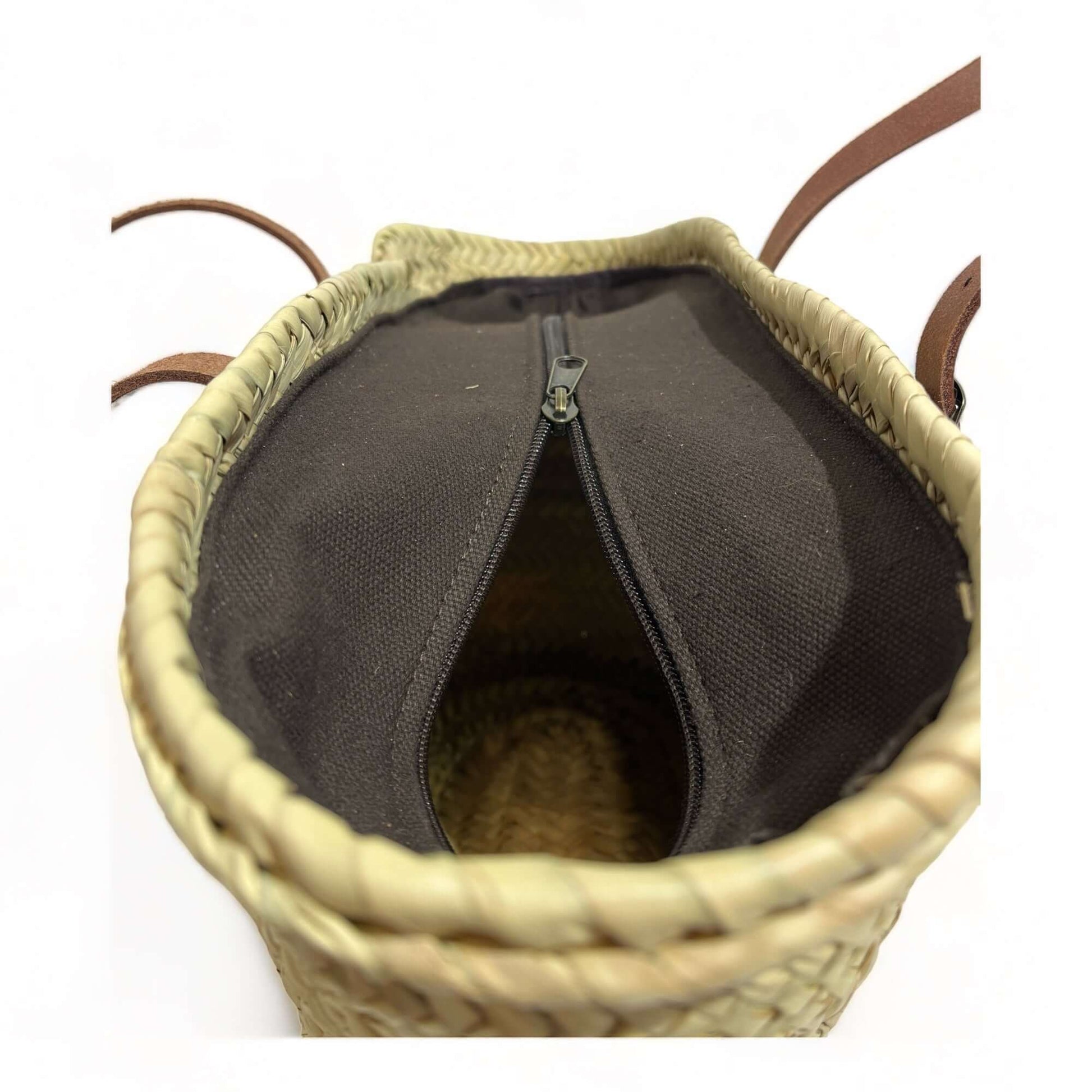 Bolso de paja con doble asa de cuero, estilo capazo, perfecto para el uso diario y la playa.