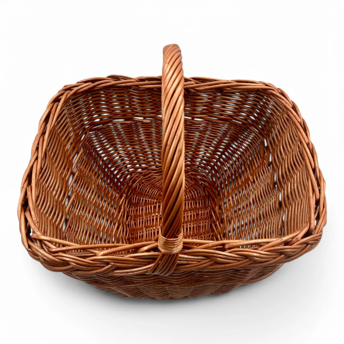 Cesta de Mimbre con forma Triangular ideal para almacenamiento