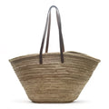 Bolso de palma para hombro  con dos asas de cuero y  con cremallera, ideal para llevar tus esenciales con estilo.