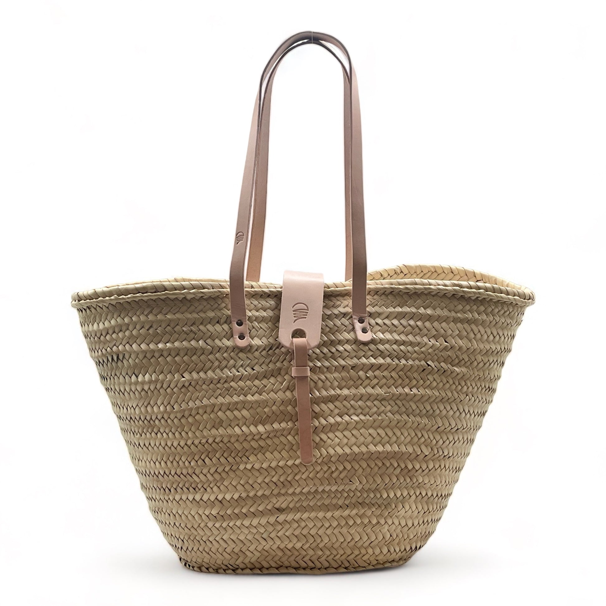 Capazo de playa de palma con asas de cuero, con cremallera y cierre de solapa, ideal para llevar tus esenciales con estilo.